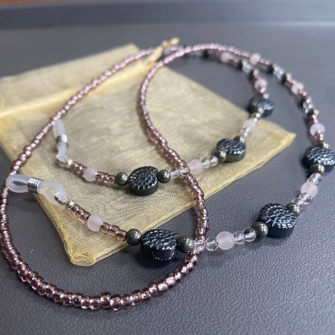 Glasses Chain Hematite and Rose