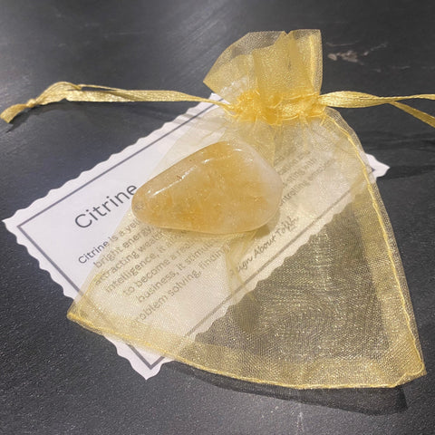 Citrine Tumblestone with Properties Card & Pouch
